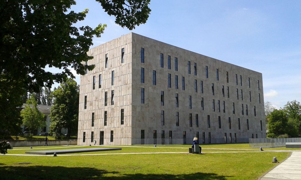 Budynek Sächsische Landesbibliothek – Staats- und Universitätsbibliothek w Dreźnie