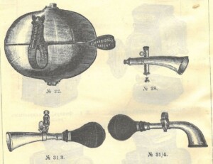 dzwonek rowerowy z napisem J. Harrison's patent i 3 trąbki rowerowe