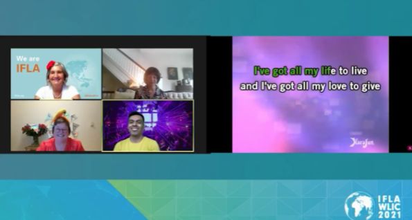 Zrzut ekranu z wideo konferencji - cztery osoby