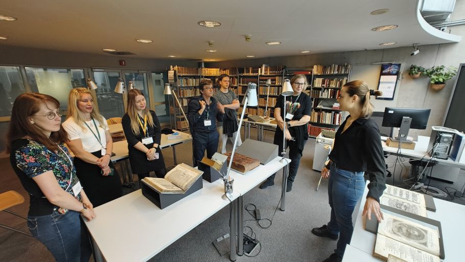 pokaz starych druków